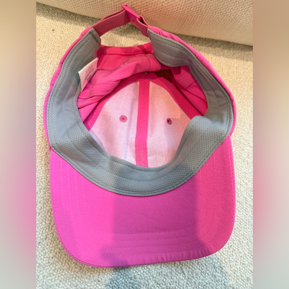 ALO Performance Off Duty Cap - Pink - Picture 4 of 6